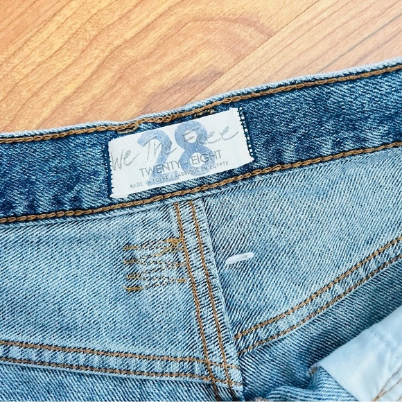 Free People We The Free High Waist Distressed Denim Shorts Size 28 Casual - Picture 5 of 6